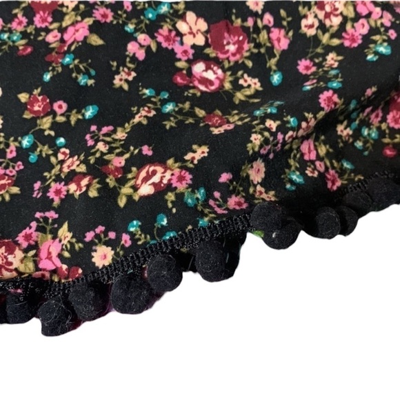 Forever 21 medium women’s romper, pit to pit 16", length 31" - Picture 6 of 6